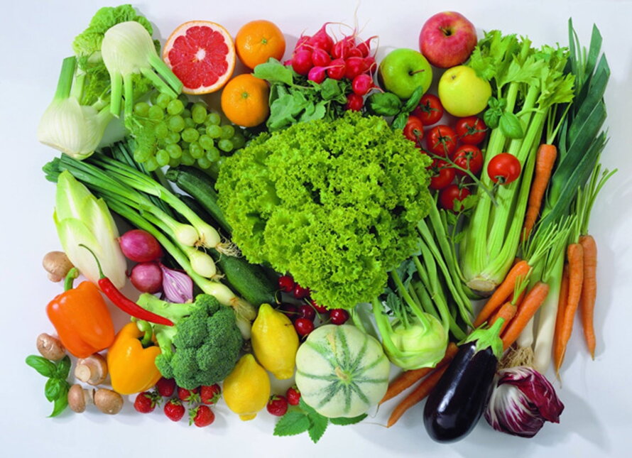 Zeleninku, ovocie, všetci radi máme, preto si ich s radosťou s veľkou chuťou dáme !